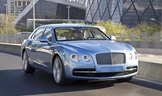 宾利飞驰资料图