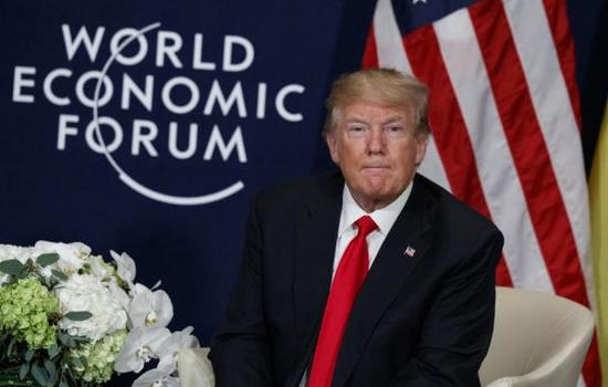 特朗普在达沃斯世界经济论坛。东方IC 图