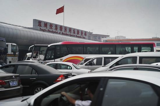 拆除前的同乐检查站（2008年4月摄）。视觉中国 资料图