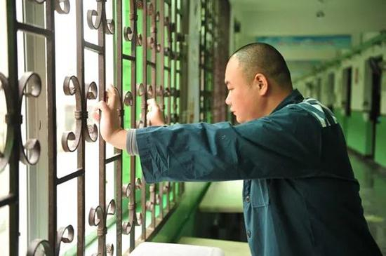 狱中的沈聪焦灼万分