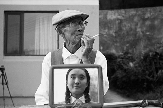 《您在回忆着过去吗？》2016年9月 抚顺