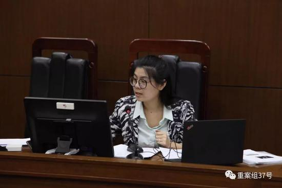 ▲被告游戏公司代理人。&nbsp;&nbsp;&nbsp; 法院供图