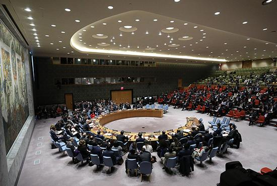 　　当地时间2018年3月14日，美国纽约，联合国安理会就前俄罗斯特工谢尔盖·斯克里帕尔在英中毒事件召开紧急会议。视觉中国 图