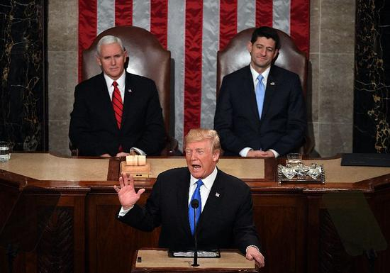▲ 1月30日，特朗普在华盛顿国会山发表其执政以来的首次国情咨文演讲。 图/新华社
