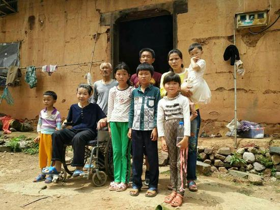 2017年5月24日拍摄的全家福 本文图片均为吴美华 供图