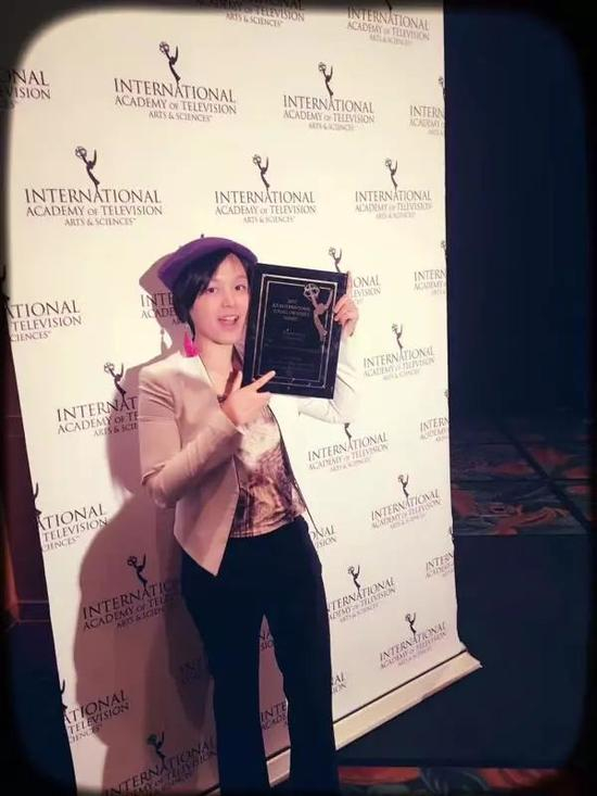 　　留美女生骆翼云，她导演的短片作品《金陵止戈人》入围国际艾美奖青年创意组评奖，并最终获得“女性和平使者”单元最高奖。受访者供图