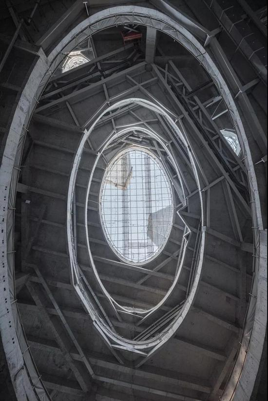 裙房内部形象 2017年12月建设期间实景