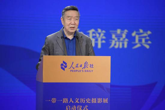 郑欣淼出席启动仪式并发表致辞