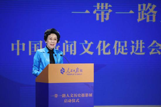 李东东出席启动仪式并作主题演讲