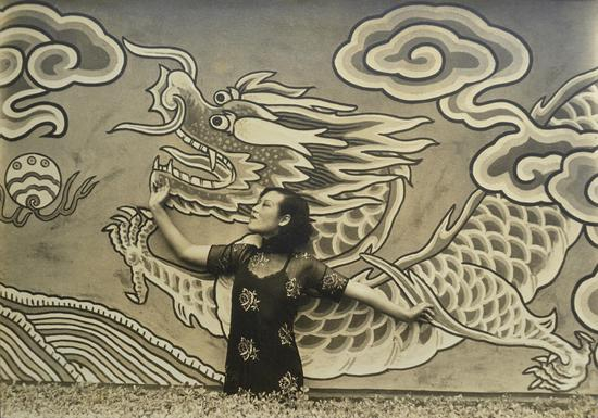 《幻想曲》1937年，上海，黄仲长摄