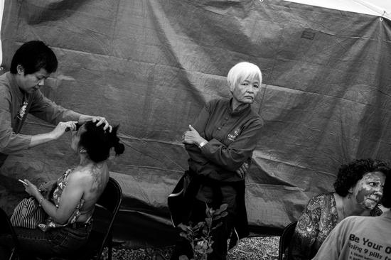 参赛作品：《草药医师》