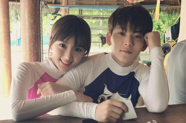 毛晓彤陈翔昔日合照