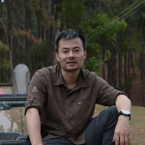 李颀拯 新浪网摄影师