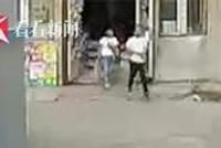 与400名男网友约会买买买 女子悄悄退货骗得13万