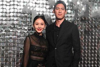 王子文与男友首合体