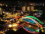 灯影摇曳釜溪河 盐都夜色入画来