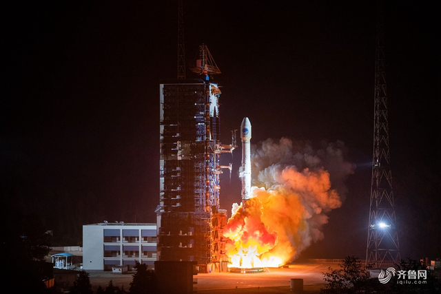 我国成功发射第四十二、四十三颗北斗导航卫星