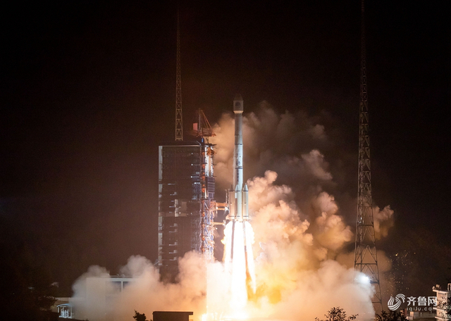 我国成功发射第四十二、四十三颗北斗导航卫星