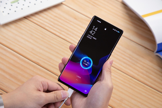 OPPO Reno5 Pro+（65W超级闪充）↑