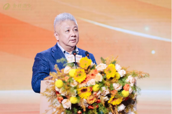 江南大学教授、舍得酒业首席科学家&nbsp;&nbsp;徐岩