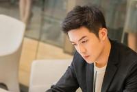 《三十而已》:什么样的男人会让老婆亲自下阵对战小三