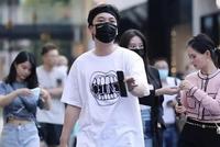 王思聪带新女友现身成都!扒一扒他为何偏爱网红