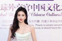 她力压赵丽颖成收视女王,从网红到顶流只用6年
