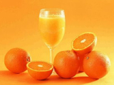 《分子营养与食品研究》：每天喝橙汁，血管更健康