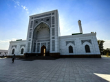 [转载]现代伊斯兰建筑-塔什干白色清真寺