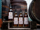 （上）装瓶商SignatoryVintage发布四款新的100Proof系列威士忌