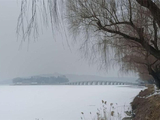 [转载]七律·颐和园踏雪桥