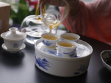 [转载]【原创】读诗人无敌丁老头《七绝.题图诗：饮春茶（中华新韵）》有感