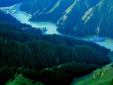 [转载]斯民小康游天山，大峡谷里纳凉欢。