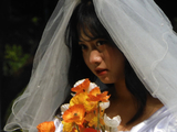 [转载]园林喜遇拍婚纱/新人明眸会说话