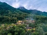 6556、七律——宣化凤凰山风景区（新韵）