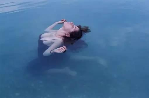 你为什么越来越不敢主动了