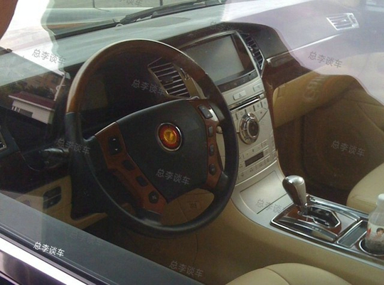 这辆4.5吨红旗中国仅5辆比迈巴赫62还大气