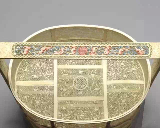 这些古代饭盒已超越她的使用价值 件件都是艺术品!
