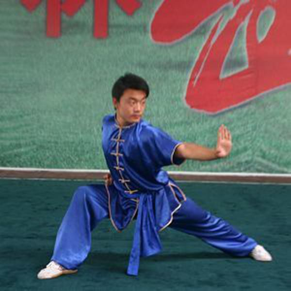 武术练习中冲拳、推掌的练习方法_新浪新闻