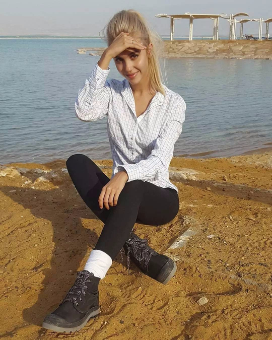 maria domark妹子分享在ins上的美照.