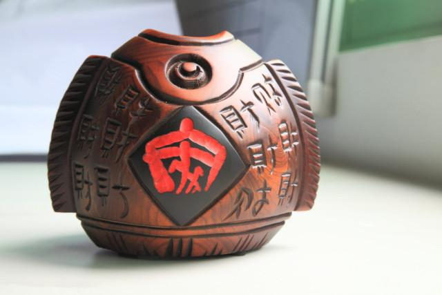 佛教寺院中使用的木鱼分为两种