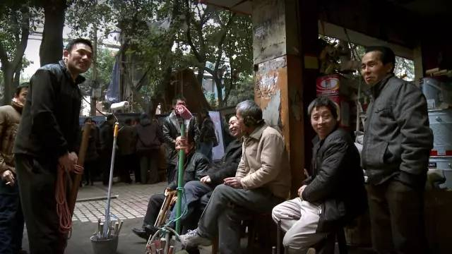 转业军官化名“何苦”拍纪录片,《最后的棒棒》豆瓣评分9.7