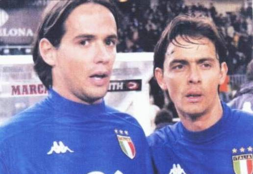 (图)因扎吉兄弟一同入选国家队，并且同场竞技，尽管只有短短的十一分钟&nbsp;