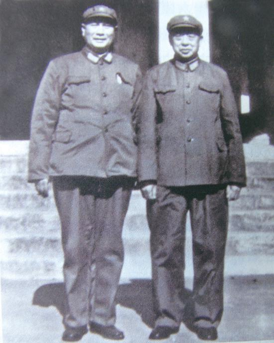 许世友的两位老部下迟浩田和张万年为何都成为副主席|迟浩田|许世友|张万年|副主席|副总参谋长_新浪新闻