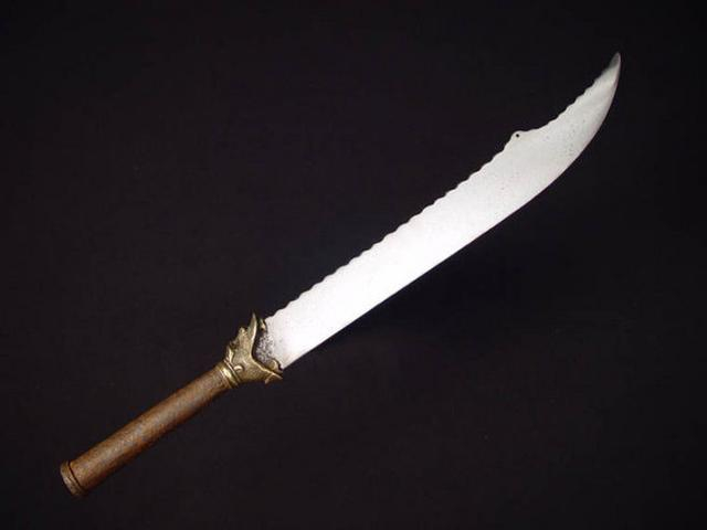 名刀集:应和朝云垂手语,肯嫌夜色断刀光