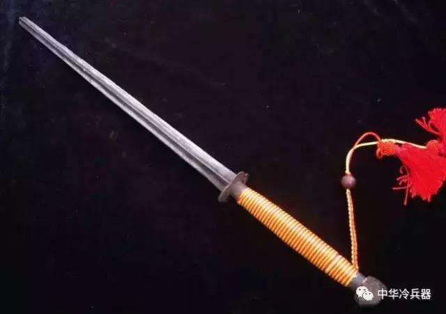 作为中国特有的兵器,鞭锏这对兄弟究竟有何妙处?