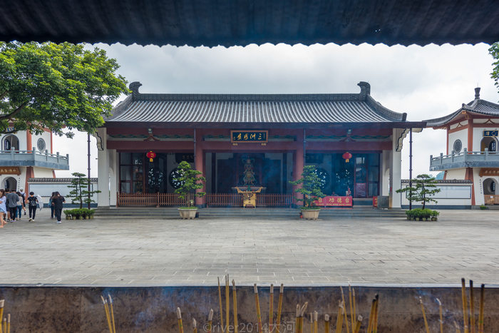 明朝第二位皇帝，被叔叔篡权后在广西这座寺庙中隐居了15年