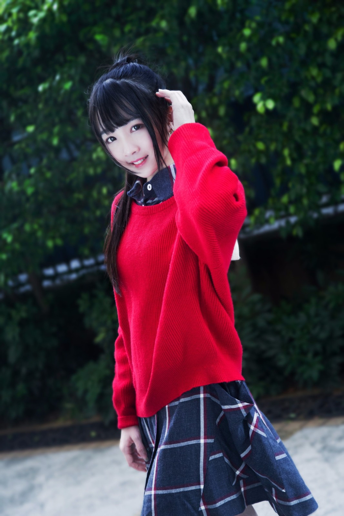 yy人气主播少寒shine最新写真甜美可爱不失女神范儿