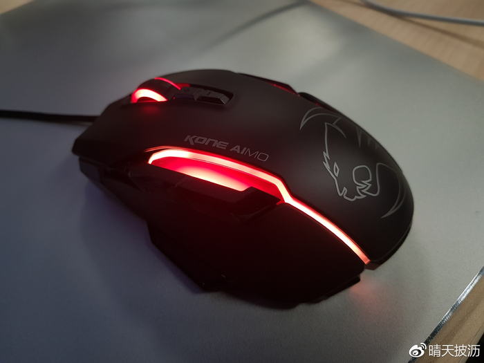 rgb 12000dpi 冰豹kone aimo准游戏鼠标体验