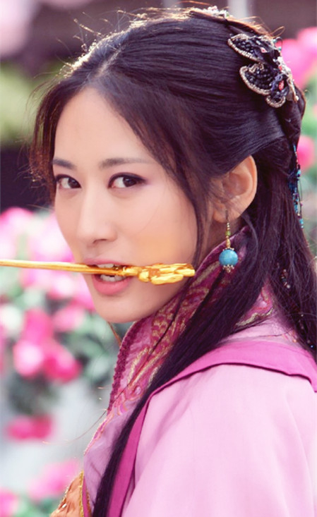 真希望她能再次出现在电视剧里面,颜值有着极强辨识度,演技可以说是